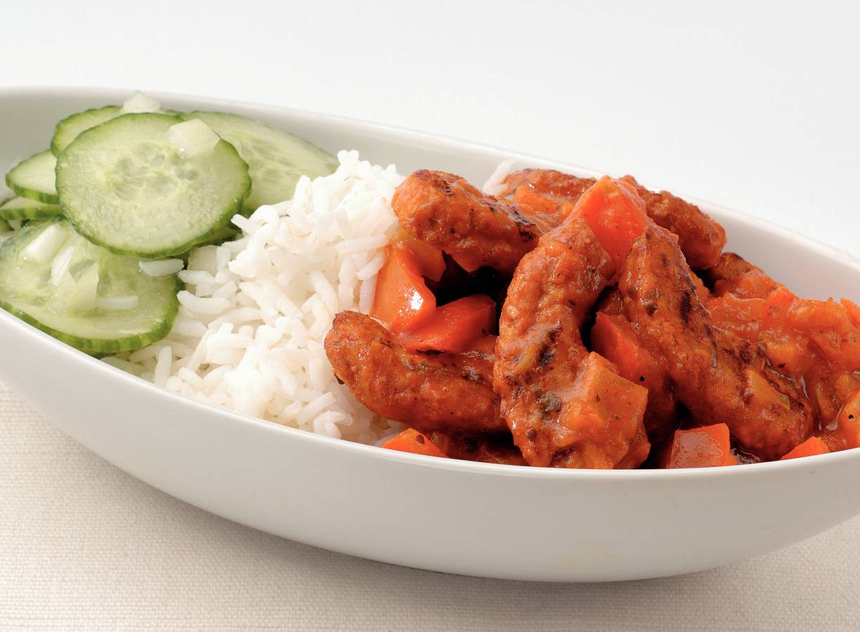 Vegetarische masala met komkommersalade