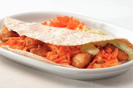 Kibbelingwraps met oranjesalade