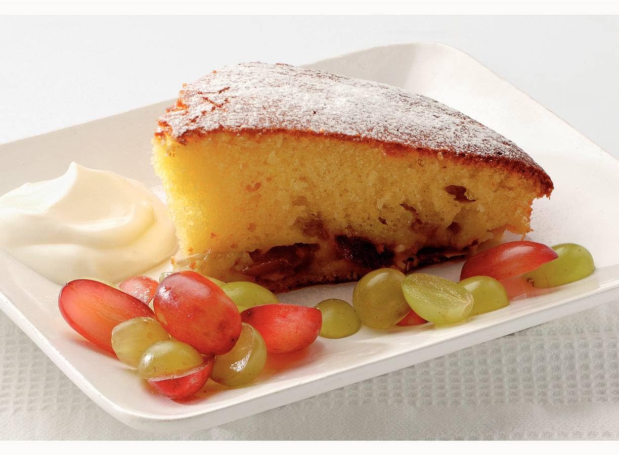 Cake met verse druiven en crème fraîche