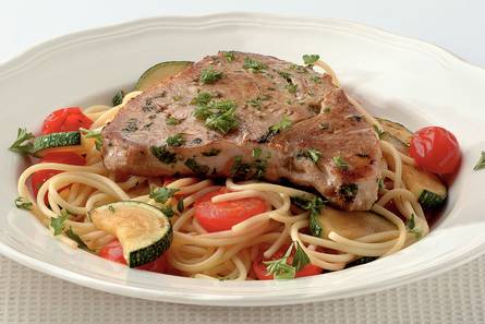 Tonijnsteaks met spaghettini