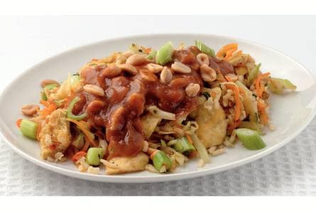 Nasi met kool en satésaus