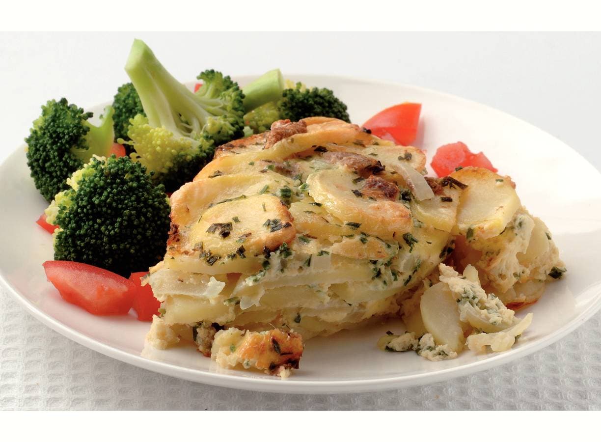 Aardappel-ansjovisschotel