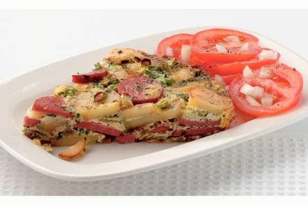 Aardappelomelet met rookworst