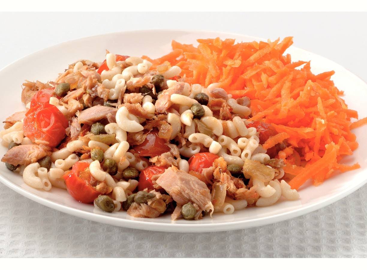 Pasta met tonijn-kappertjessaus
