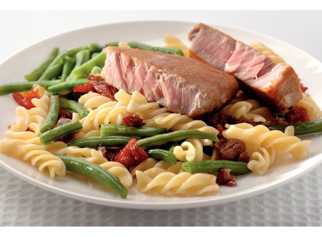 Fusilli met sperziebonen en tonijn