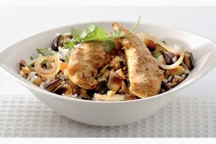 Kipcurry met noten-auberginerijst