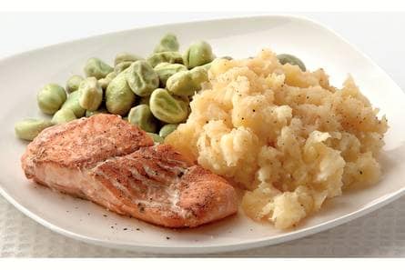 Zalm met knolselderij-aardappelpuree