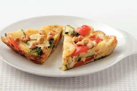 Tortilla met groenten en hazelnoten