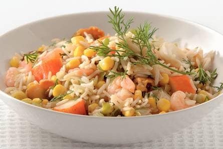 Zeevruchtenpilau met maïs en prei