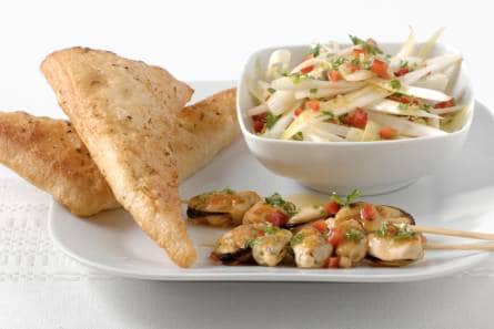 Mosselspiesjes met witlofsalade