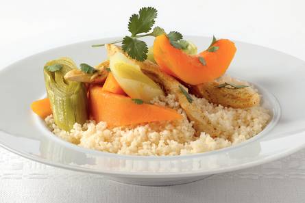 Couscous met gestoomde groenten en kip