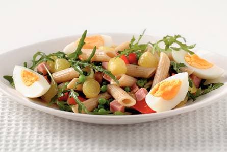 Pennesalade met Amsterdamse uien