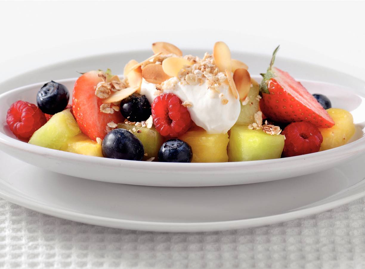 Griekse yoghurt met vers zomerfruit