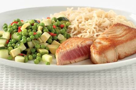 Tonijnsteak met pittige avocadosalade