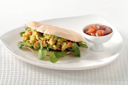 Pitabroodjes met (Indiase) erwtenpuree