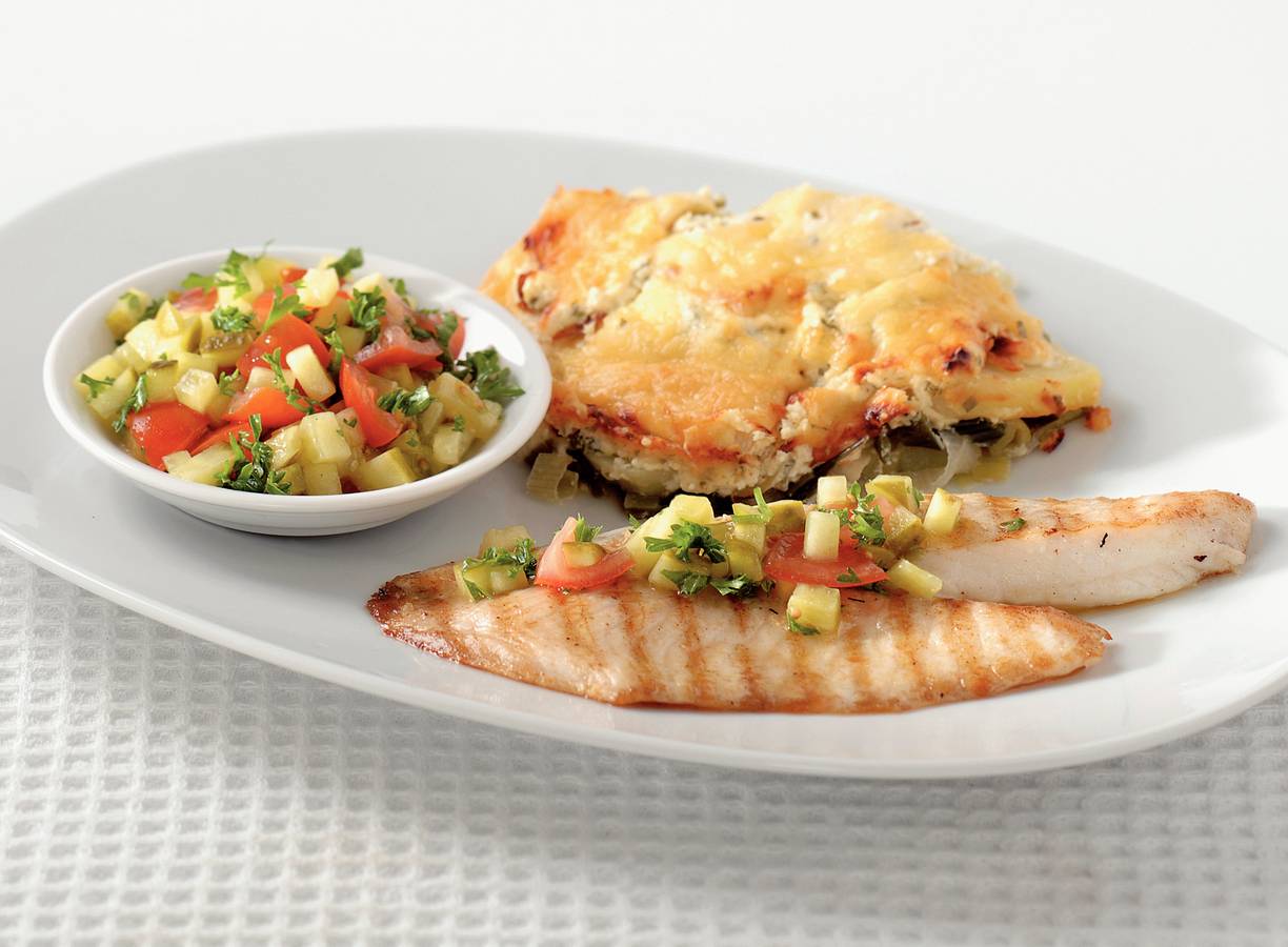 Gegrilde tilapiafilet met tomatensalsa