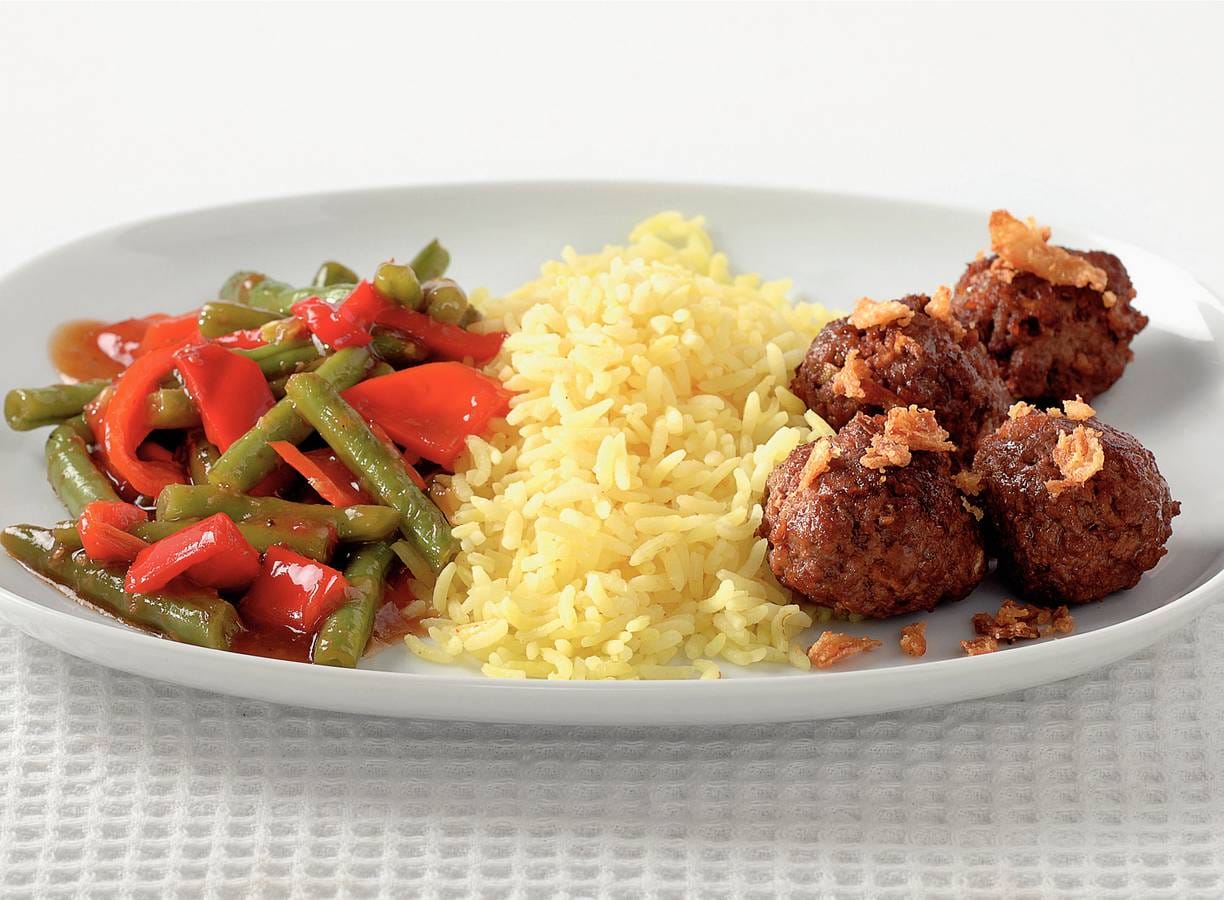 Oosterse gehaktballetjes met sajoerboontjes