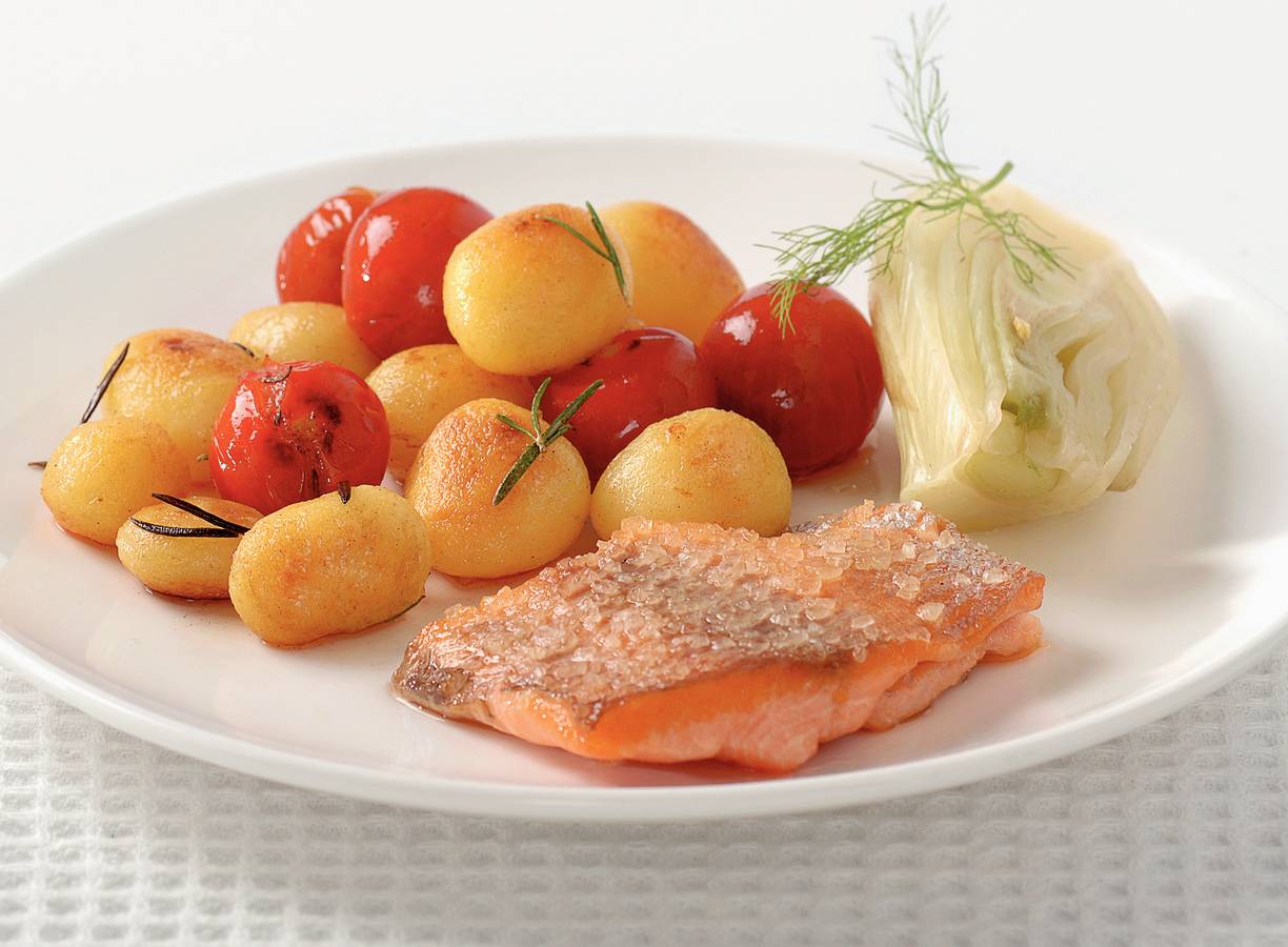 Zalmfilet met grof zeezout