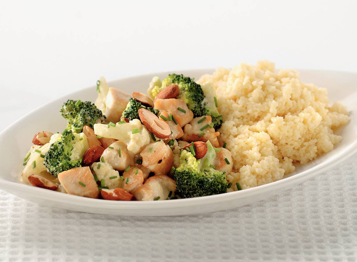 Bloemkool-broccolicurry met kip