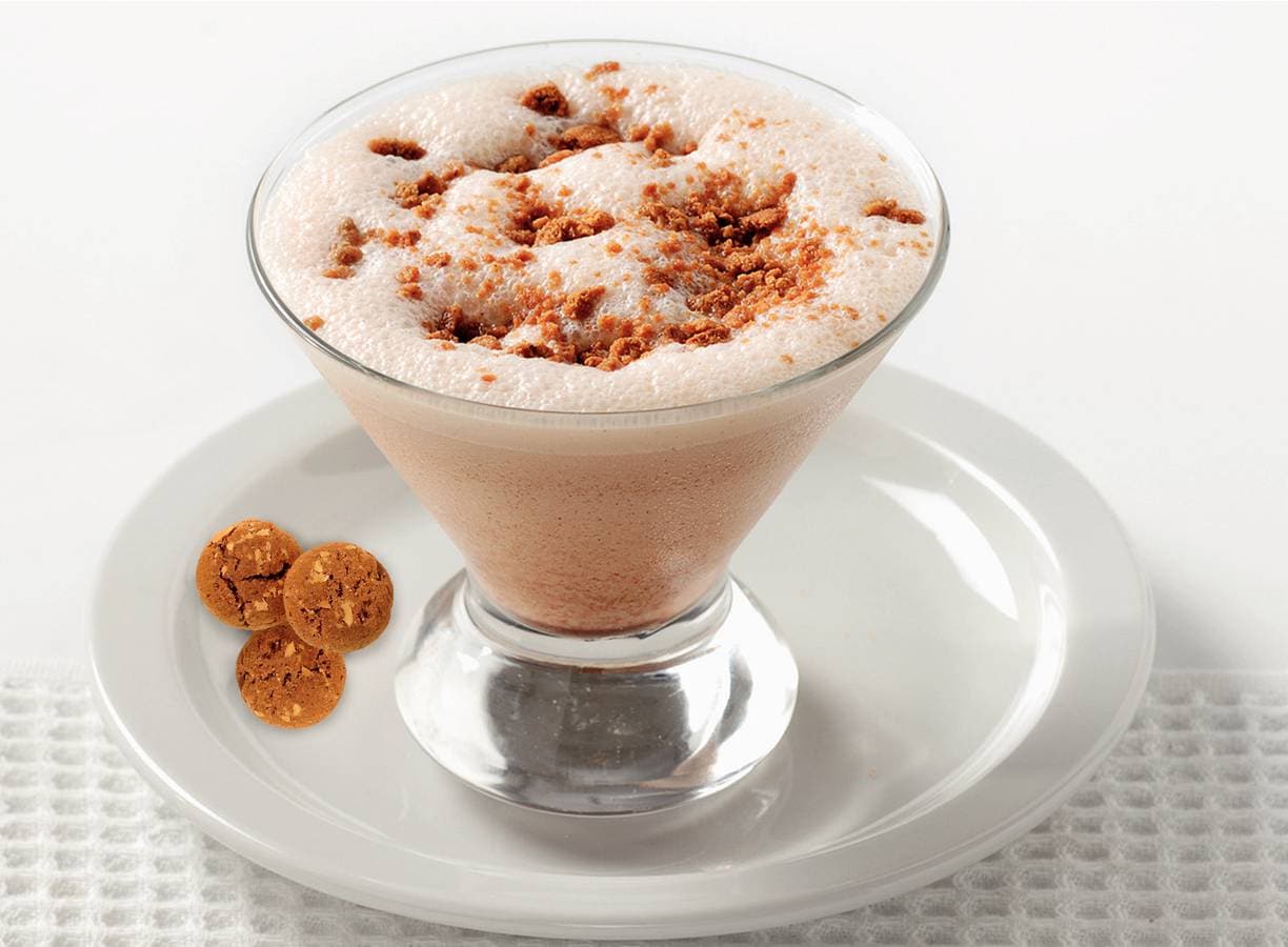 Sintershake met kruidnootkruimels