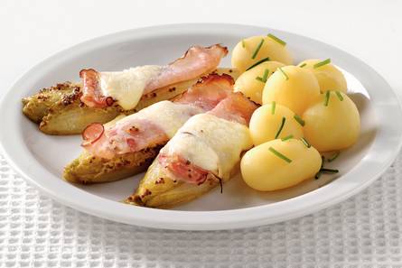 Witlof met casselerrib en port salut