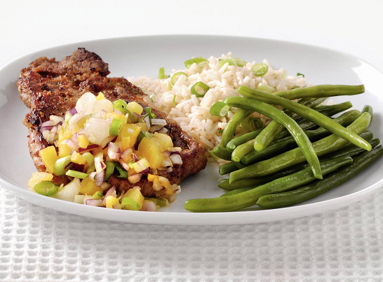 Cajunkarbonades met pittige ananas