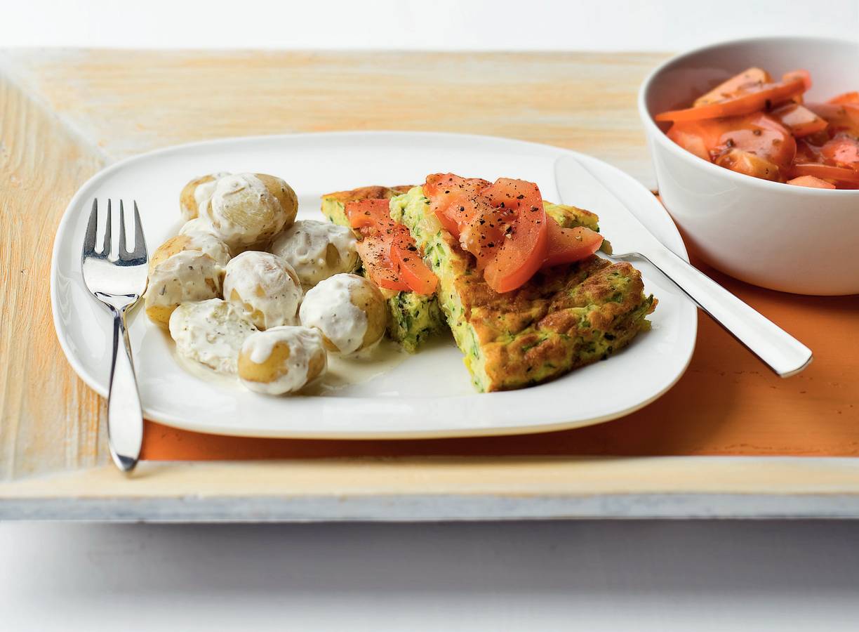 Krieltjes in kruidenroomsaus met courgette omelet