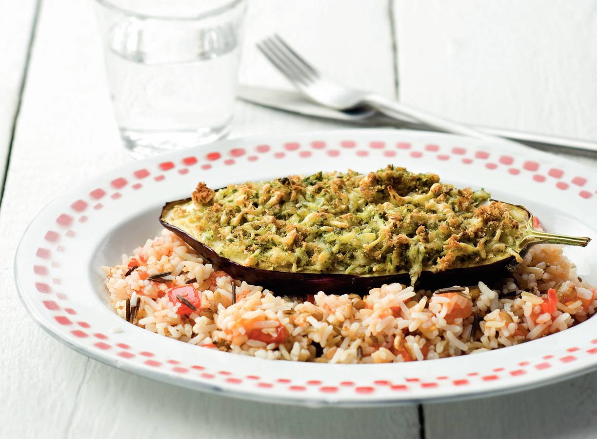 Gevulde aubergines met tomatenrijst