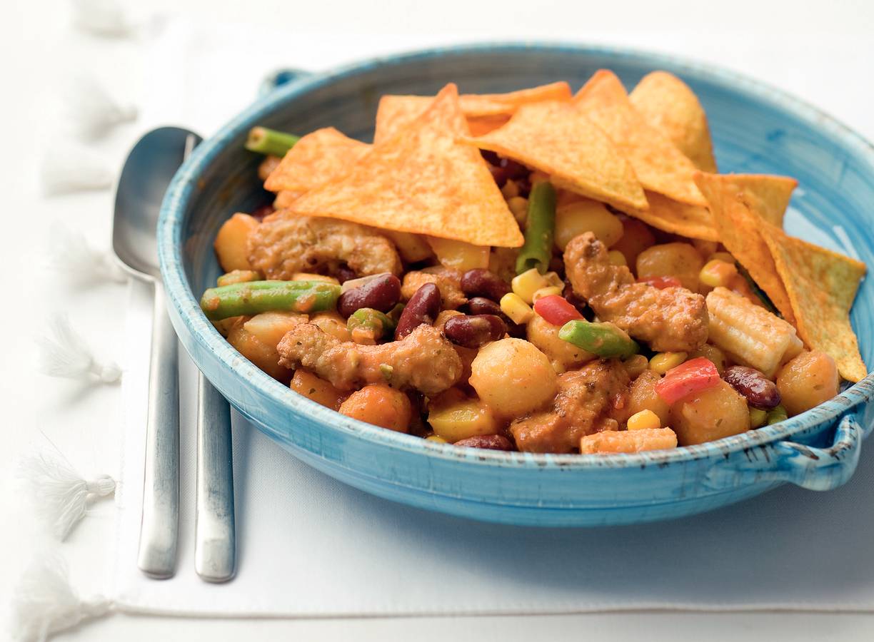 Mexicaanse ovenschotel met gegrilde vegastukjes en mini krieltjes