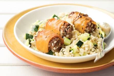Paprikarolletjes met gehakt en courgetterisotto