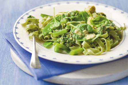 Groene pasta met groenten