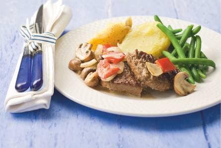 Hamburgers met champignonroomsaus