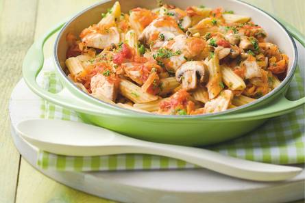 Pasta met Italiaanse vissaus