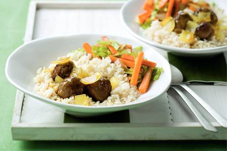 Snelle rendang van gehaktballetjes