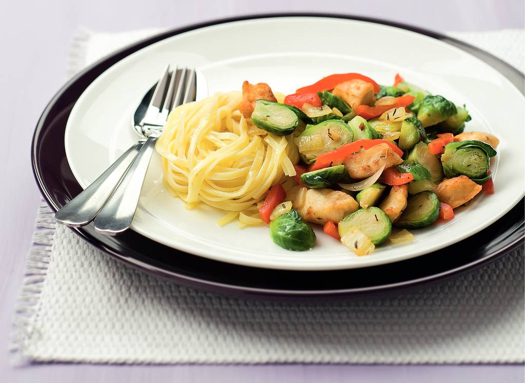 Fettuccine Met Spruitjes En Kip Recept Allerhande Albert Heijn