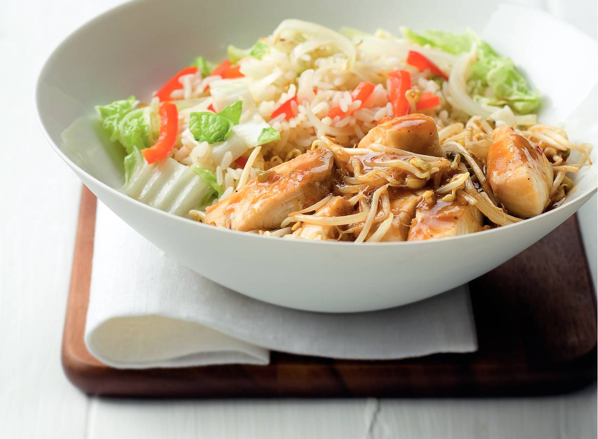 Tilapia paniki met gebakken rijst