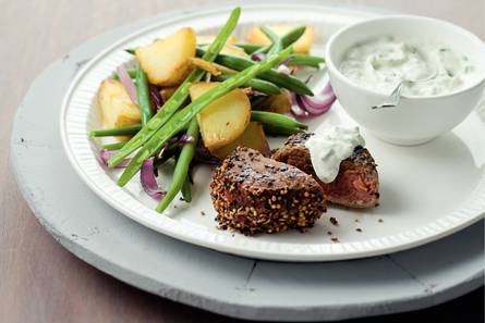 Pepersteaks met bieslookkwark