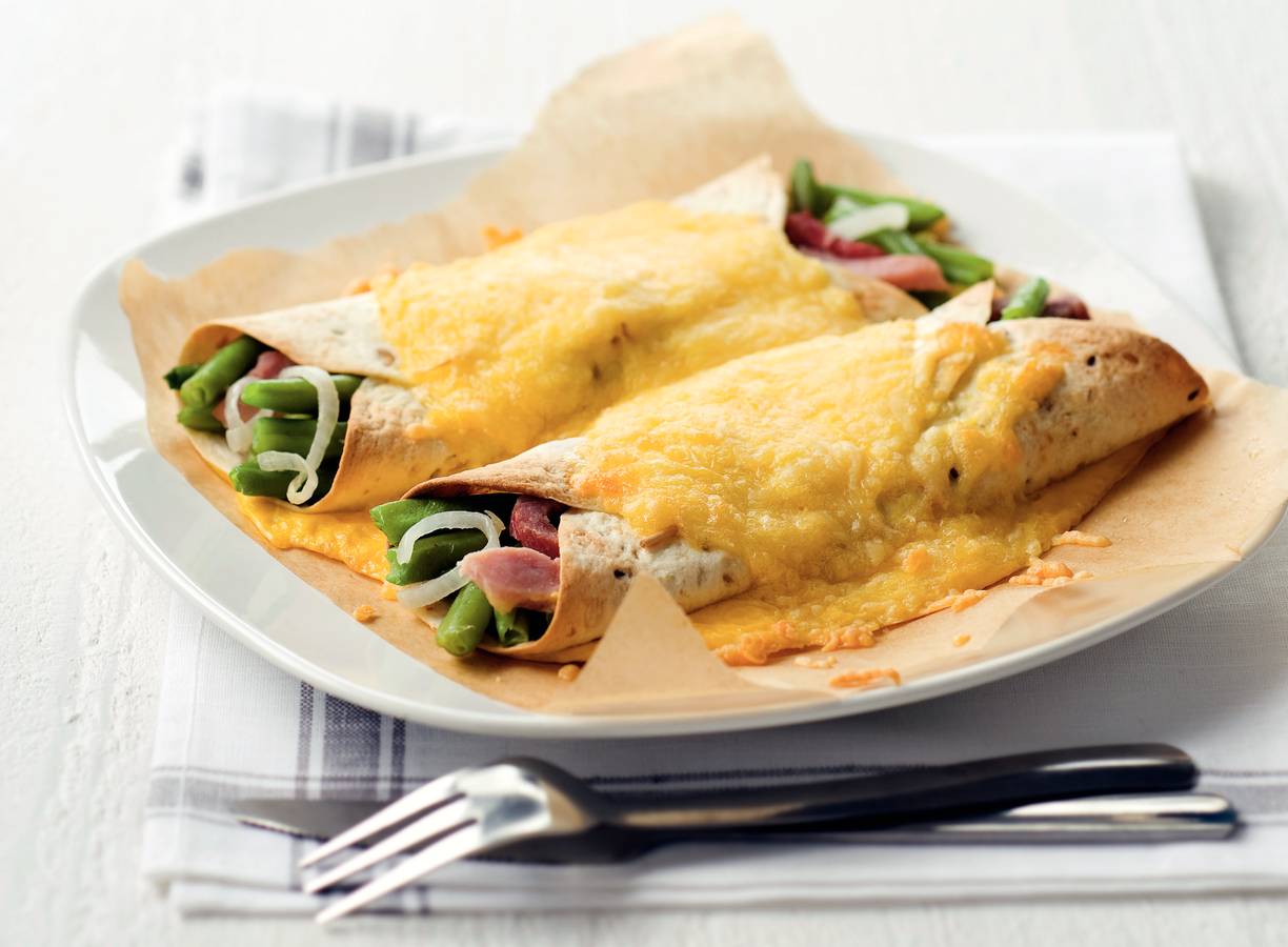 Wraps met sperziebonen, ham en kaas
