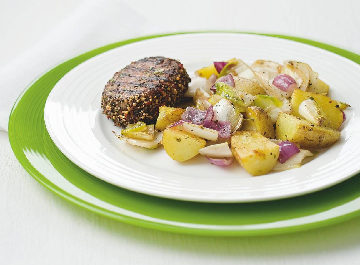 Geroosterde pepersteaks met witlof uit de wok