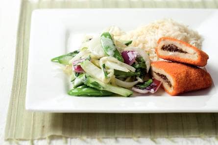 Kip-satéschnitzel met oosterse roerbak