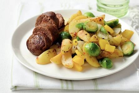 Toscaanse aardappelpartjes met spruitjes en vinken