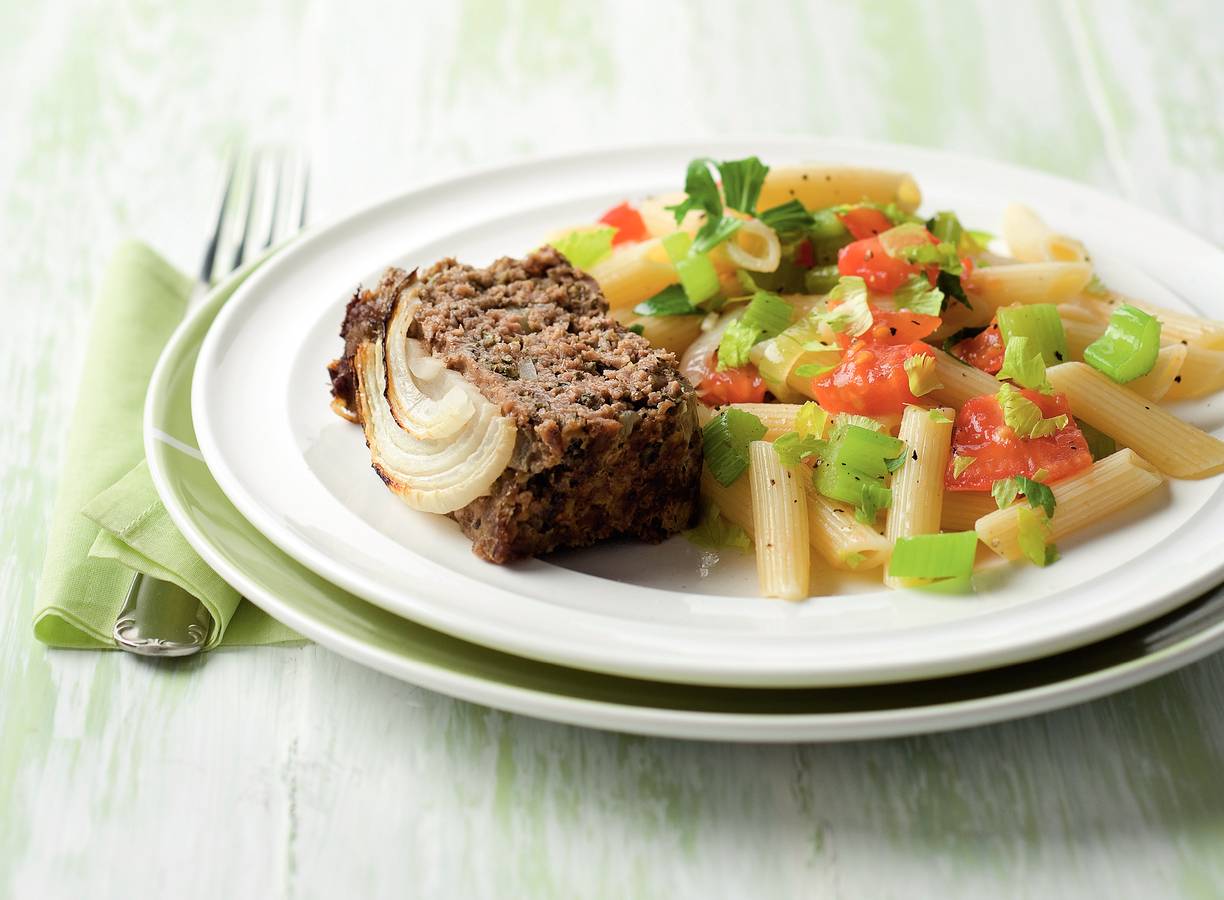 Gehaktbrood met bleekselderij-pasta