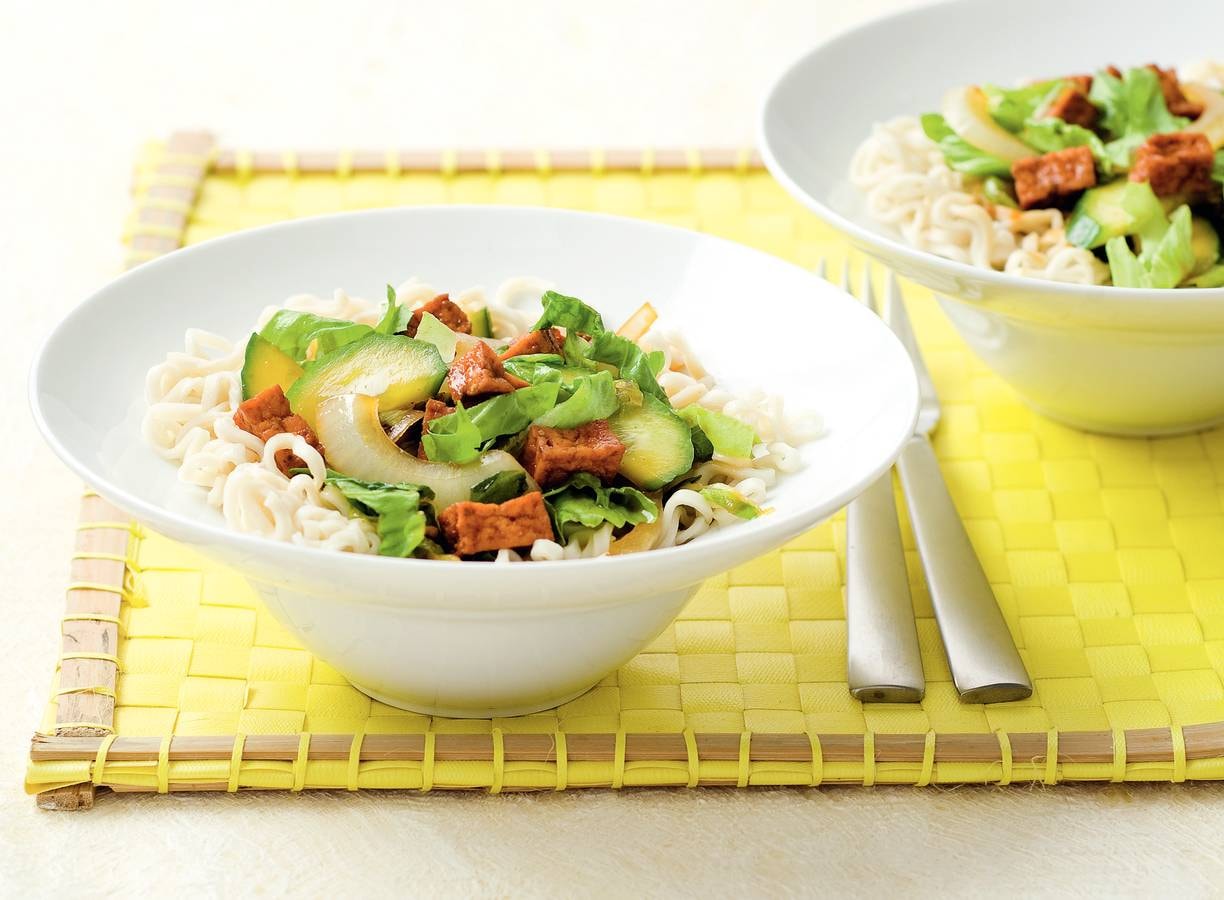 Japanse tofu-andijvieroerbak