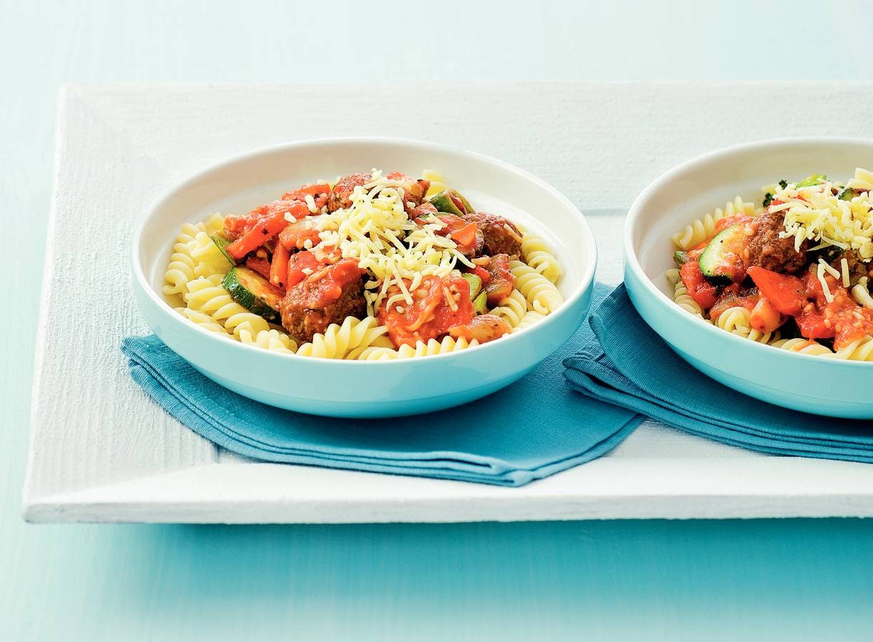 Fusilli met groente-kaassaus
