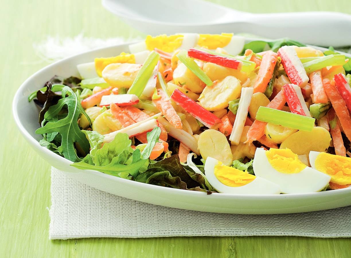 Aardappelsalade met surimi