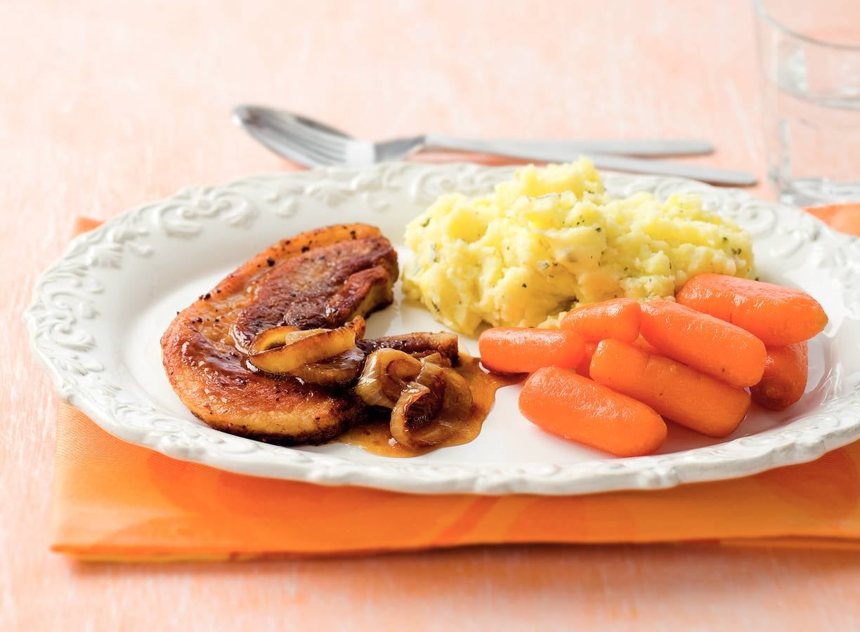 Speklapje met honingjus en worteltjes