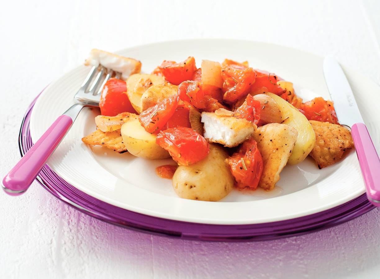 Visstoof met tomaten en rozemarijn