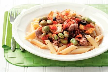 Penne met tonijn en tuinbonen