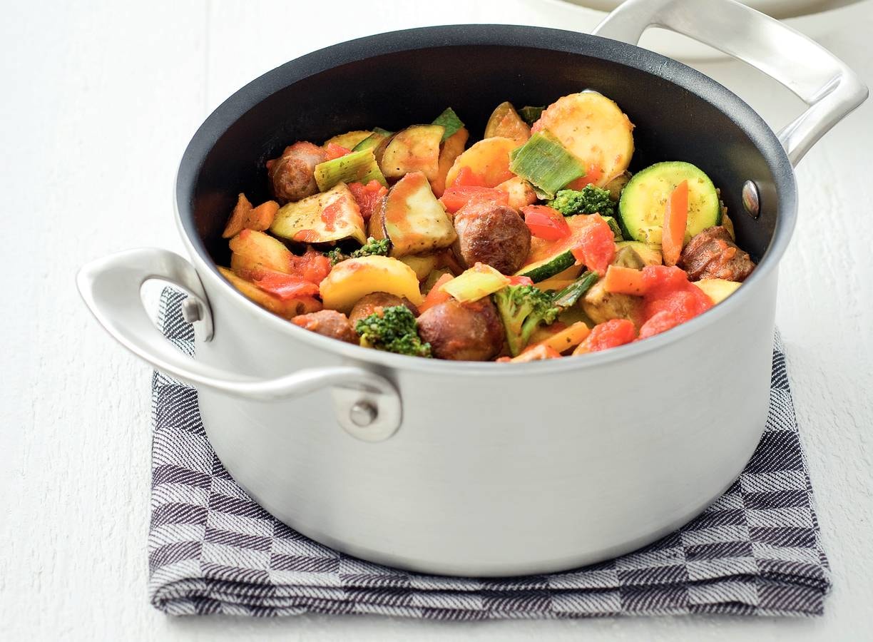 Ratatouille met runderworstjes