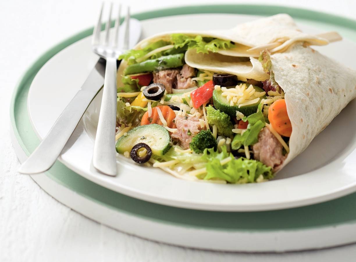 Tonijnburrito met Italiaanse groenten